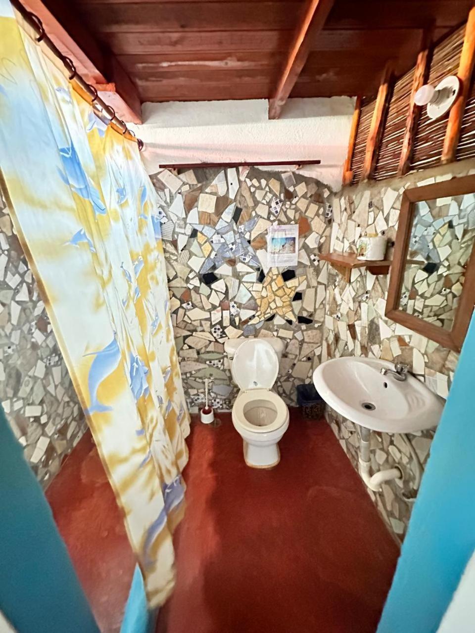 Hostel La Ballena Backpacker Las Galeras Bagian luar foto